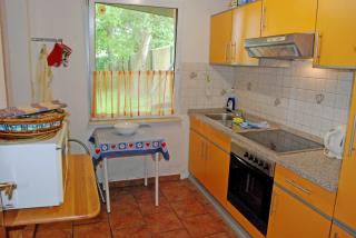 Ferienbungalow mit gro_em Garten i - Middelhagen - 3