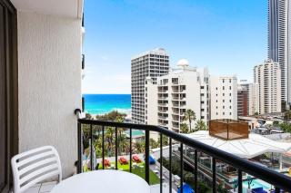 Central Surfers Studio Apartment FL8 - 1
