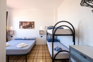 Villa Gaudì - Milà - 1