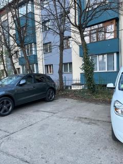 Zen 2 Bedroom Apartment with Terrace - 1