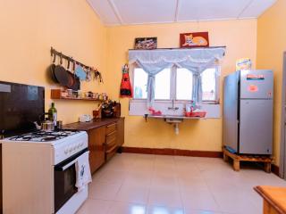 FARAJA HOMESTAY- Seamless Comfort in the Heart of the City - Free WiFi, Warm Hospitality, and Local Delights Await - Moshi - 1