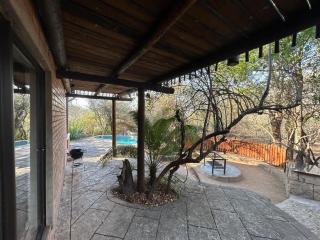 Bushveld Symphony Holiday Home - 7