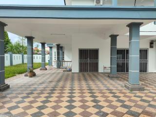 OUR FAMILY HomeStay@ Mentakab - Mentekab - 6