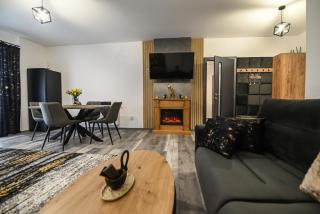 WES Apartment Grand Park - 3