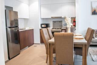 Furnished 2 BR in Golf View - Dubai - 7
