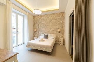 Via Concezione a Montecalvario 19 - 0