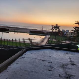 Margate Beach property - 5