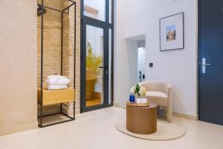 Luxurious studio with Jacuzzi in Casa Pilatos - Seville - 4