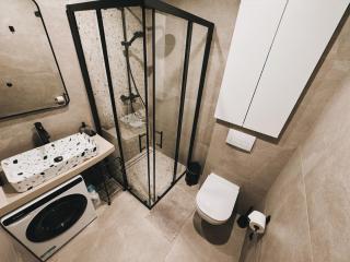 Dawn & Dusk - Modern Two Bedroom Apartment with Mountain Views - Čilipi - 2