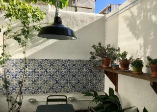 FLH Graça Vintage Home with Interior Garden - Lissabon - 9