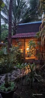 Villas Light House - Eco-Traditional Joglo - Gili Trawangan - 7