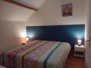 Maison de charme avec piscine, proche de la Creuse et attractions touristiques - FR-1-591-62 - 1