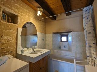 Maison de campagne avec jardin près d'Abbaye de Fontgombault et station thermale La Roche-Posay - FR-1-591-110 - 4