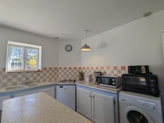 Charmant gîte rénové en Berry avec grand terrain, cheminée, et proximité UNESCO et thermes - FR-1-591-212 - Mauvières - 4