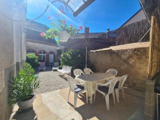 Maison confortable près des Châteaux de la Loire et Zoo de Beauval avec cour et parking privé - FR-1-591-367 - Chabris - 0
