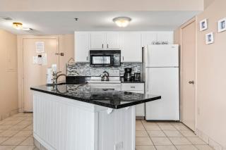 Cozy Ocean View 1 Bedroom Condo - Palace Resort Unit 510 - Myrtle Beach - 2