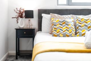 Large City Centre Apartment - Balcony - Free Wifi & Netflix 85S - Birmingham - 9