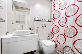 Comfortable Studio in Damac Hills - Dubai - 1