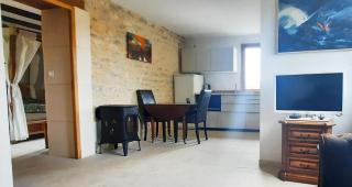 Petite maison d'art et d'hôtes - 3