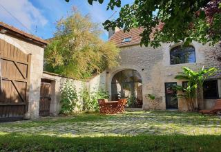 La maison d'art et d'hôtes - 0