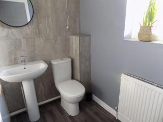 Modern 3 Bed - Lincoln - Parking - Lincoln - 1