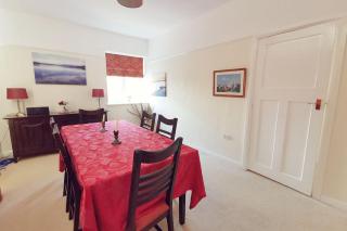 CAE GRUGOG COTTAGE-3 Bed-Sleeps 6-Ground Floor Bathroom - 3