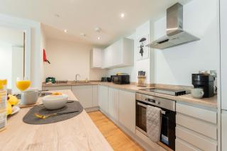 New 2-Bedroom 2 bath apartment in Leeds City Centre close to all attractions - Leeds - 4