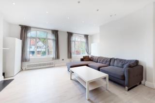 Modern 3 Bed Apartment in Hampstead - Londra - 0