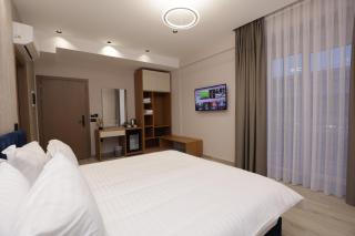 Residence Inn Hotel - Tirana - 2