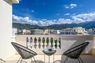 Balcony Luxury Apartment Kalamata - Kalamata - 7