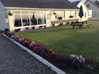 Seaside Accomodation - Quilty - 8