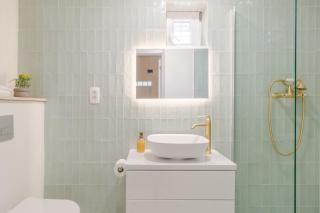 Apartament Ultra-Central Premium cu Parcare Gratuita pe Malul Crisului - Oradea - 3