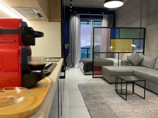 Ambassador Skyline Apartments - Tirana - 8