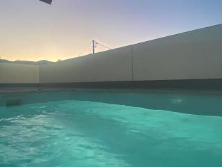 Sun Stories Suites - 9