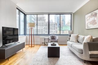 Midtown 1BR w DM Elevator Gym nr Times Sq NYC-799 - New York - 0