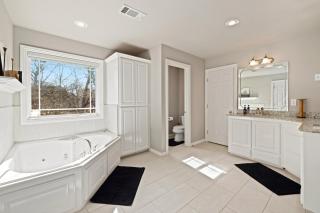 The Genesis-Bike Friendly-Hot Tub- Sleeps 15 - 1