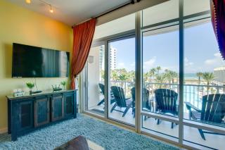 South Padre Island Condo - Walk to the Beach! - 3