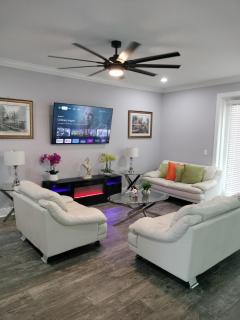 Villa White Rock in Tampa - Tampa - 6