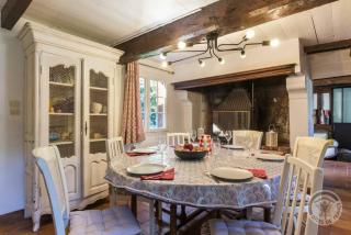 Maison de charme à Annebault avec jardin clôt et barbecueA - 8