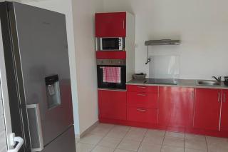 Appartement Moderne à Sainte-Anne avec Piscine Partagée / 80 m² - 2