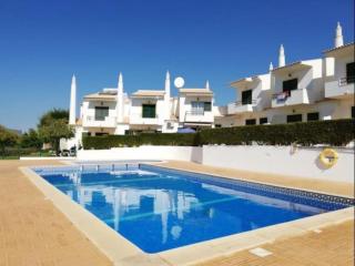 Joia da Galé House - Pool and Garden & BBQ & Galé Beach - 0