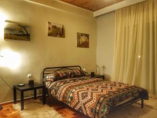 Skiff_View - Kastoria - 3