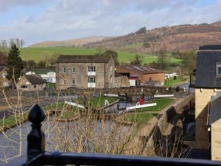 The Swans Nest Lock View - Skipton - 8