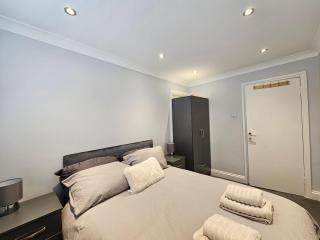 Charming 2 Bedroom Flat in Paddington - London - 8
