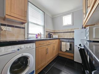 Charming 2 Bedroom Flat in Paddington - London - 3