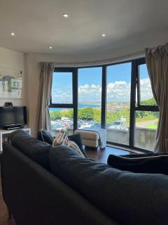 2Bed with Pool & Sea View Apartment - 7