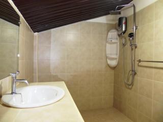 Amber Sands Beach Resort - 9