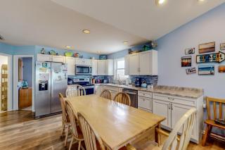 Beach Mountain - Surf City - 6