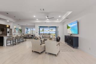 BIG WATER VIEW!, Heated Saltwater Pool and Spa - Villa Manatees Crossing - Roelens - Matlacha - 2
