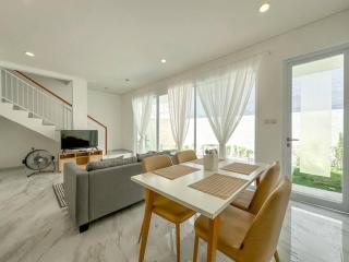 Villa La Buena Vida Modern Style - Ungasan - 5